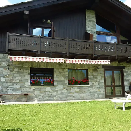 Di Montagna Apartment Gignod